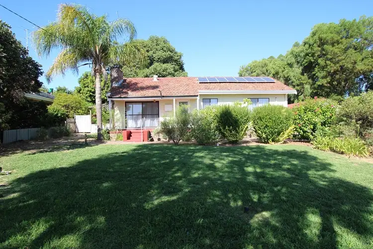 10 Hesse Street, Waroona WA 6215