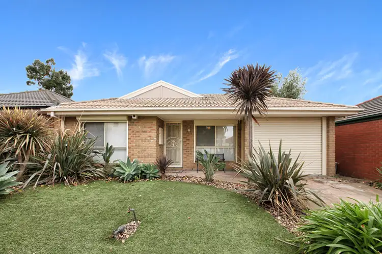 3 Volantis Crescent, Roxburgh Park VIC 3064