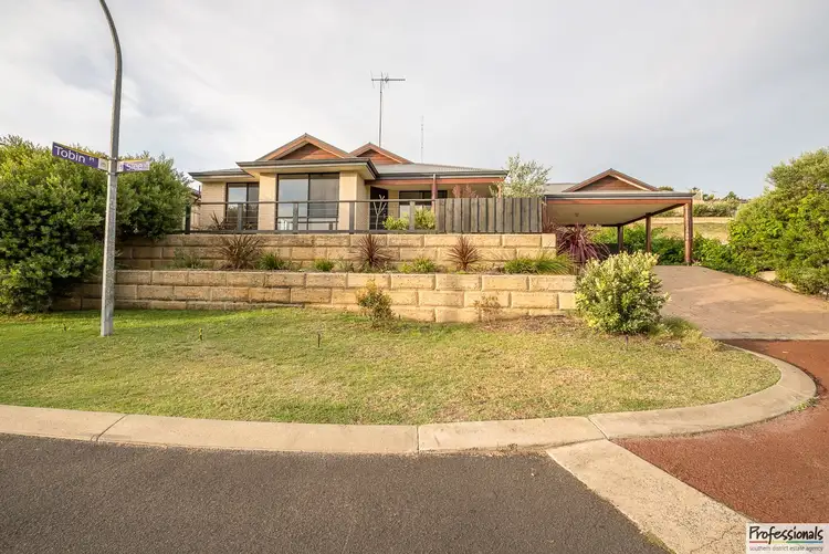 Second view of Homely house listing, 8 Slee Place, Withers WA 6230