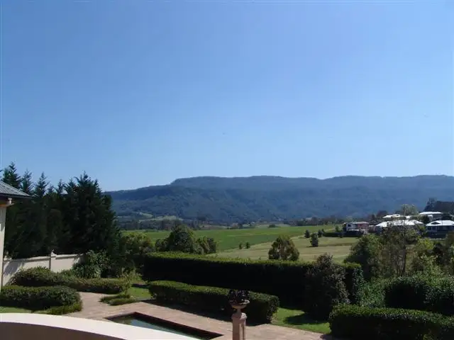 6 Lebene Grove, Cambewarra NSW 2540