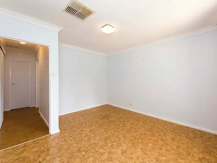 Sixth view of Homely house listing, Unit 11/4 Uldina Place, Pinjarra WA 6208