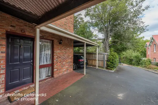 2/5a Fitzroy Place, Sandy Bay TAS 7005