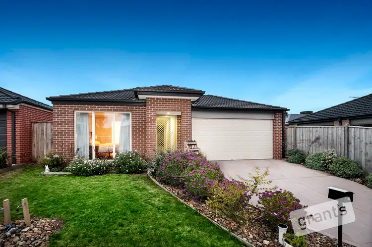 4 Pelion Avenue, Clyde VIC 3978