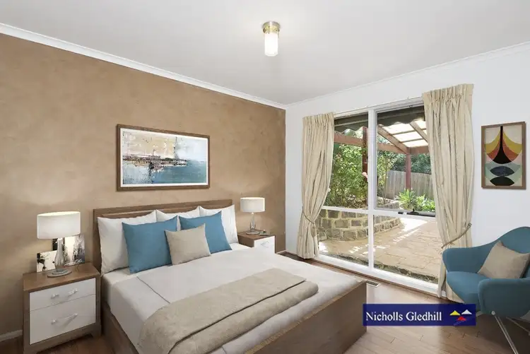Fifth view of Homely house listing, 22 John Hunter Drive, Endeavour Hills VIC 3802