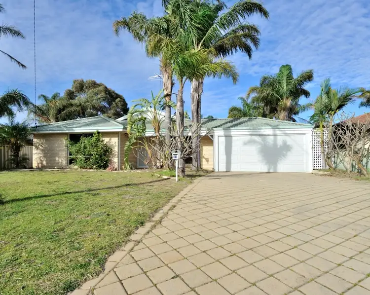 11 Arkansas Way, Greenfields WA 6210