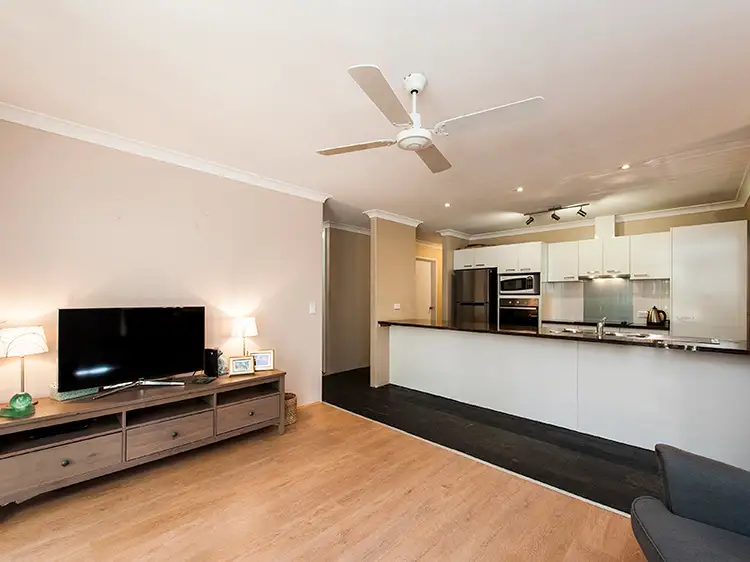 Fifth view of Homely house listing, 33 Westerly Crescent, Heathridge WA 6027