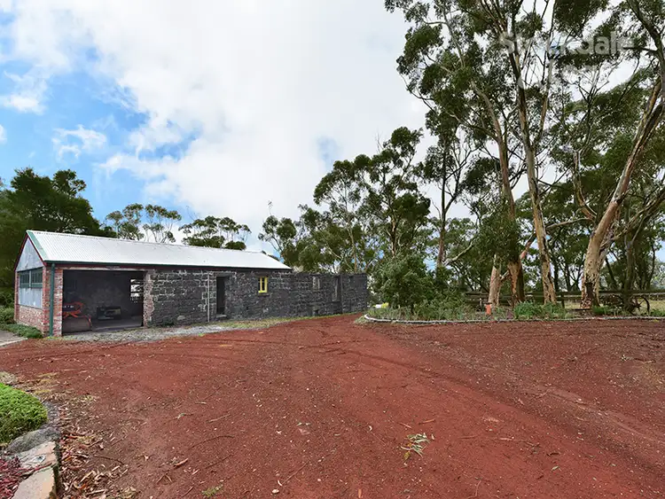 Fifth view of Homely house listing, 30 Farleigh Court, Mickleham VIC 3064