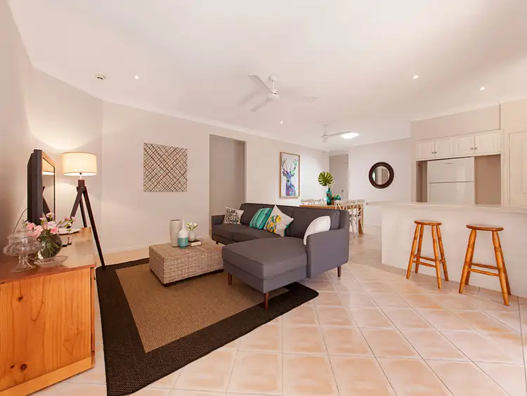 Sixth view of Homely house listing, 7 Briggs Court, Carindale QLD 4152