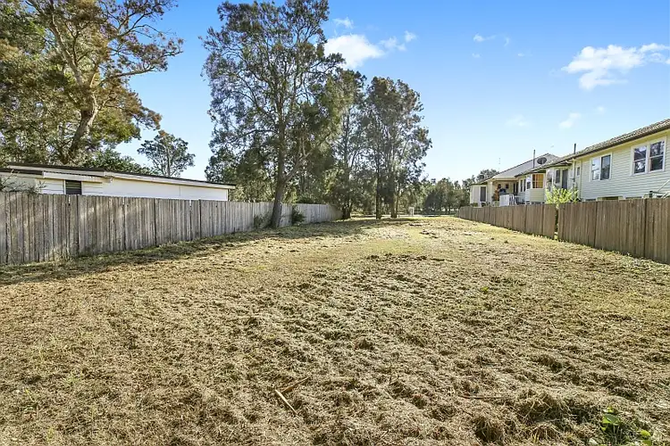 5 Lucinda Avenue, Killarney Vale NSW 2261