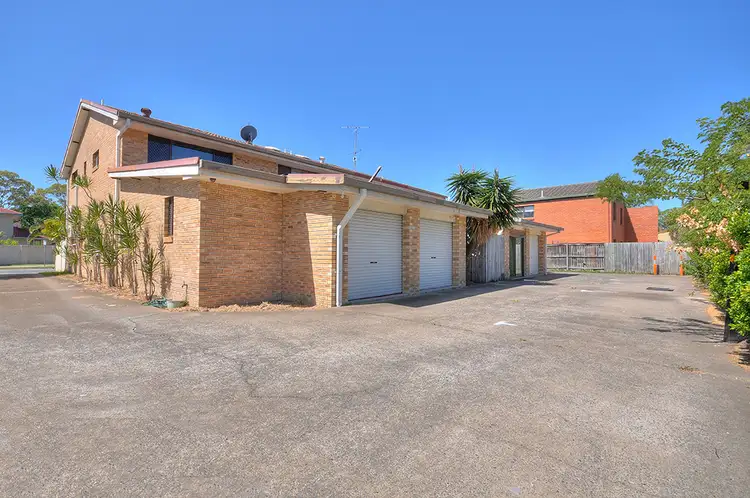 Third view of Homely unit listing, Unit @ 16 Oceanic Drive, Mermaid Waters QLD 4218