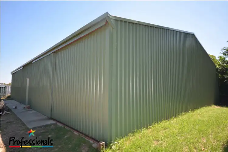 19 Stone Street, Armadale WA 6112