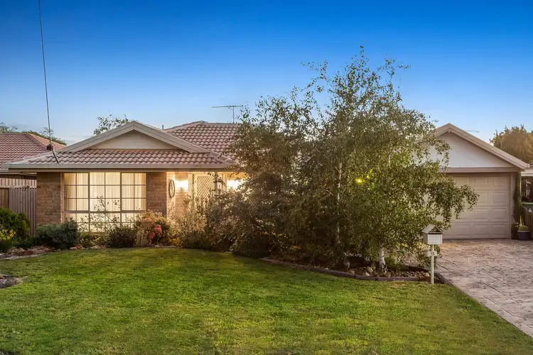15 Mountain View Way, Gisborne VIC 3437