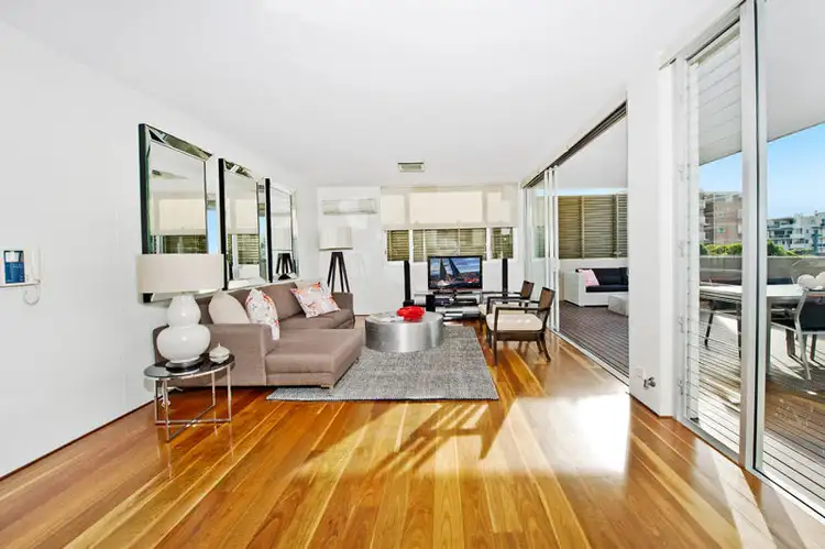 Fifth view of Homely apartment listing, 28/64 Penkivil Street, Bondi NSW 2026