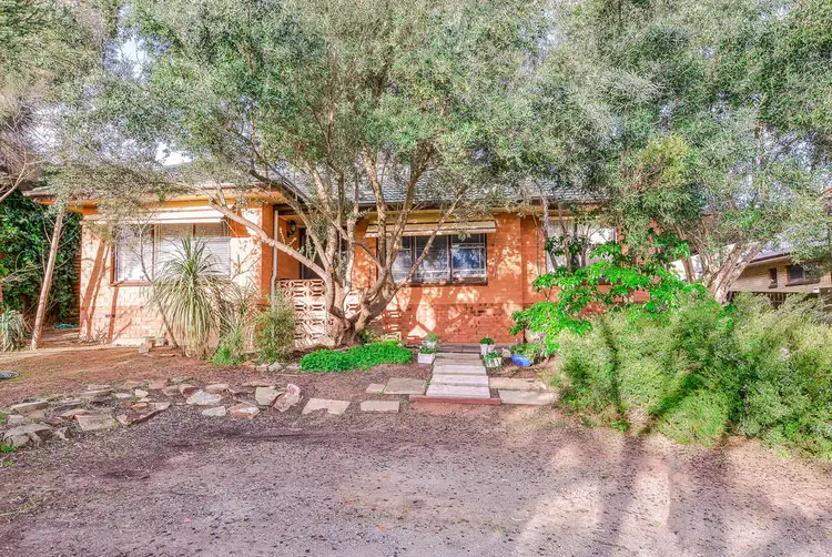 32 Atkins Crescent, Morphett Vale SA 5162