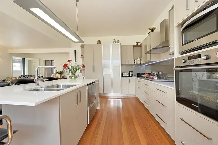 13 Powell Street, Sandy Bay TAS 7005