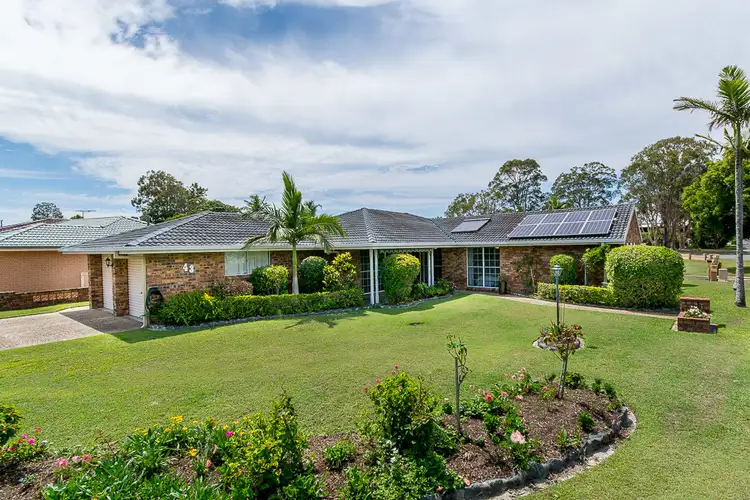 43 Solander Esplanade, Banksia Beach QLD 4507