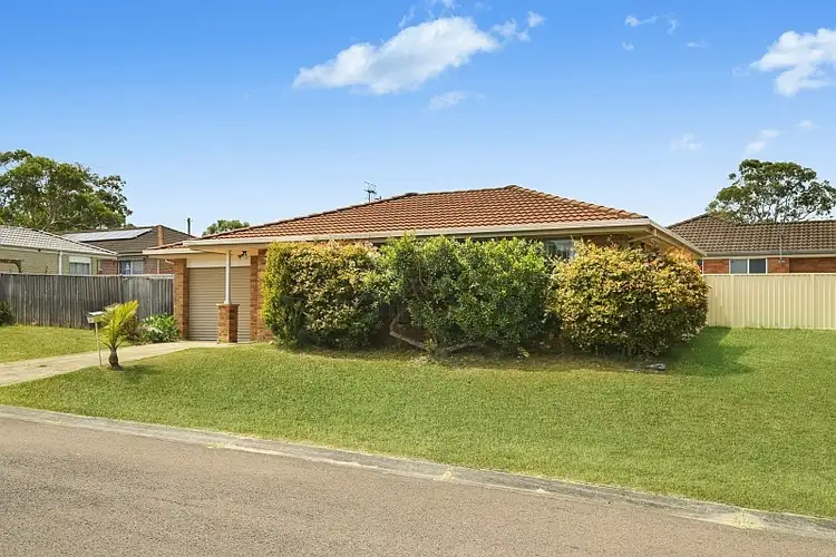 Second view of Homely house listing, 2 Rosella Circuit, Blue Haven NSW 2262