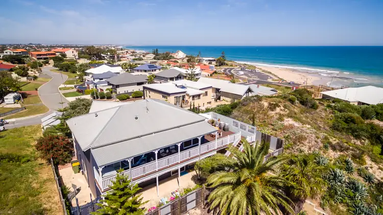 118 Leighton Road, Halls Head WA 6210