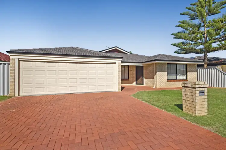 40 Zaragoza Drive, Port Kennedy WA 6172