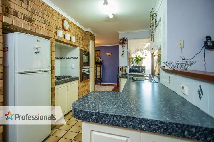 Sixth view of Homely house listing, 8 Hube Court, Huntingdale WA 6110