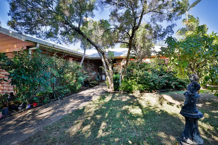 8 PARNELL COURT, Cranbrook QLD 4814