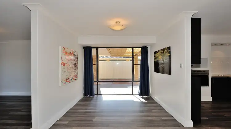 Fifth view of Homely house listing, 8 Fitzroy Close, Cooloongup WA 6168