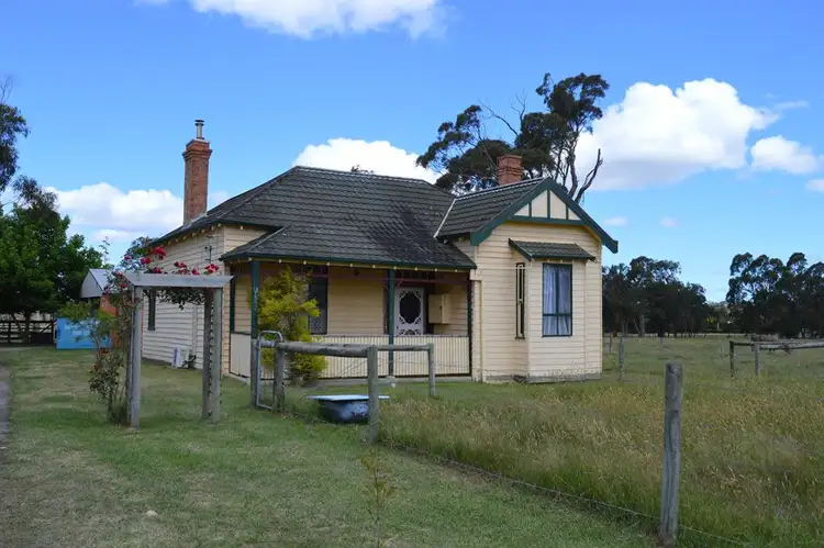 19 Devon- North Connection Road, Devon North VIC 3971