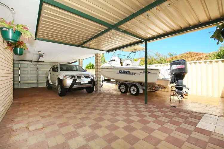 Third view of Homely house listing, 5 Sylvan Court, Singleton WA 6175