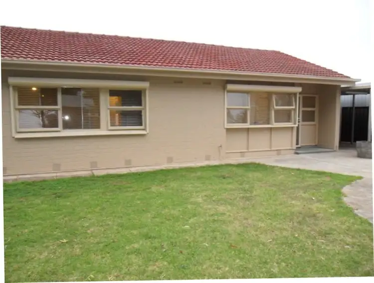 23 Caruso Crescent, Brahma Lodge SA 5109