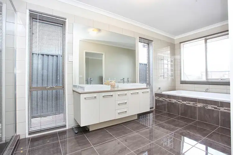 Third view of Homely house listing, 39 Nankeen Avenue, Lara VIC 3212