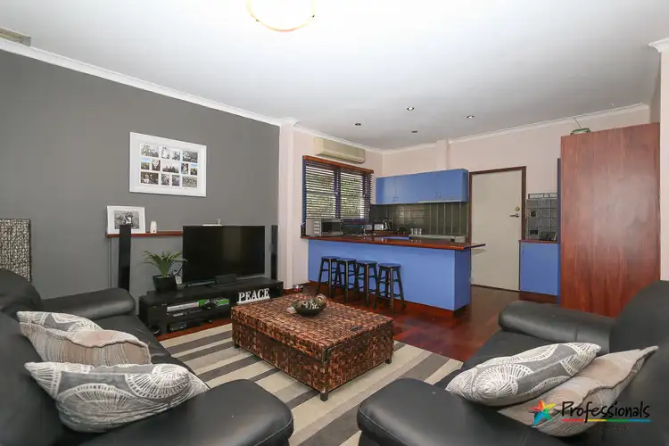 Seventh view of Homely house listing, 6 Steyning Way, Westminster WA 6061