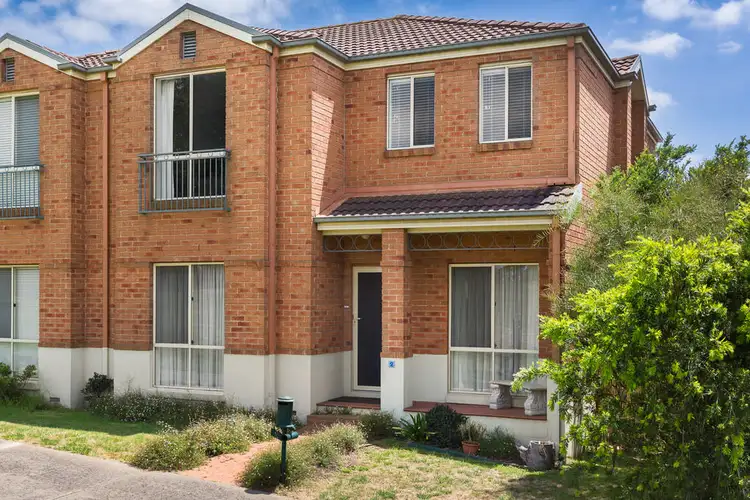 2 Figtree Walk, Lyndhurst VIC 3975