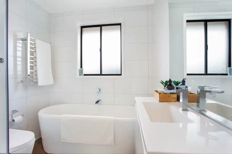 Sixth view of Homely house listing, 2 Lamont Place, South Windsor NSW 2756