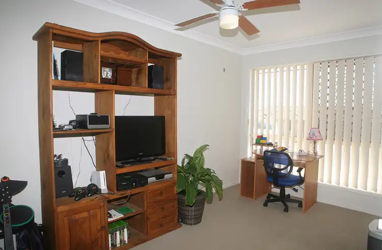 Fifth view of Homely house listing, 2 Yarrilee Circuit, Dundowran QLD 4655