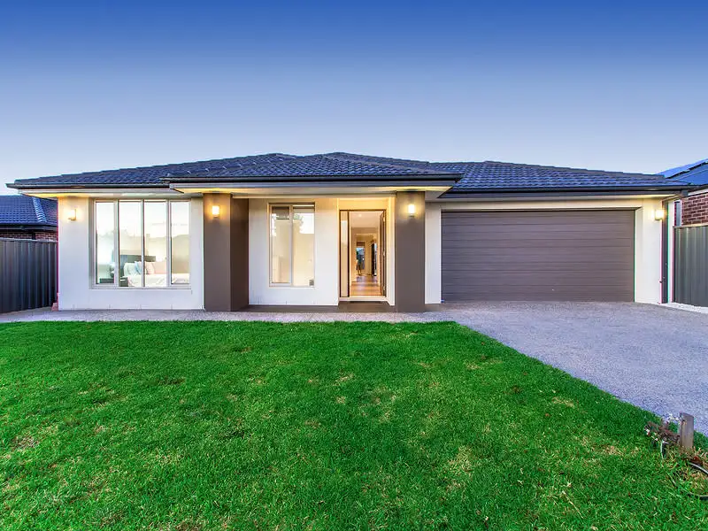 Main view of Homely house listing, 8 Sherwood Street, Tarneit VIC 3029