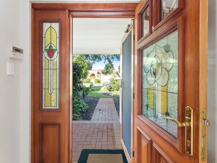 Third view of Homely house listing, 4 Rodinga Close, Rossmoyne WA 6148