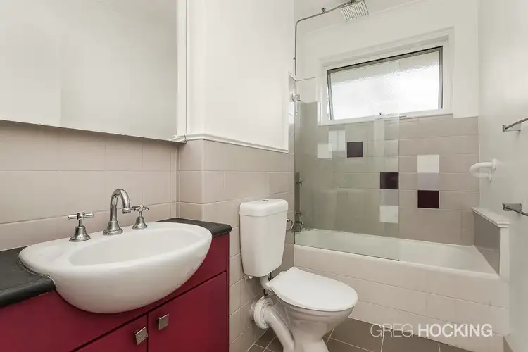 Fifth view of Homely apartment listing, 10/8 St Leonards Avenue, St Kilda VIC 3182