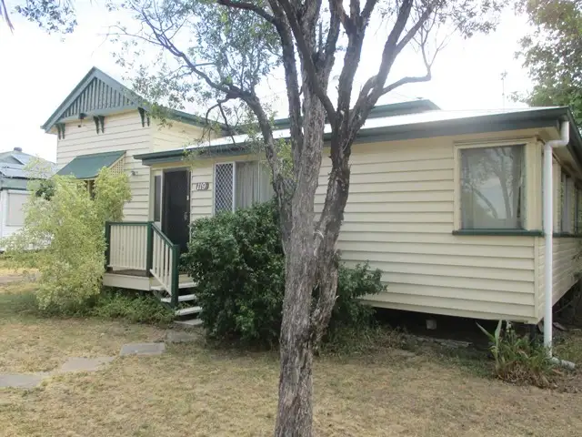 119 Charles Street, Roma QLD 4455