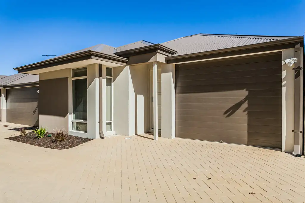 Main view of Homely house listing, 2/32 Stedham Way, Balga WA 6061