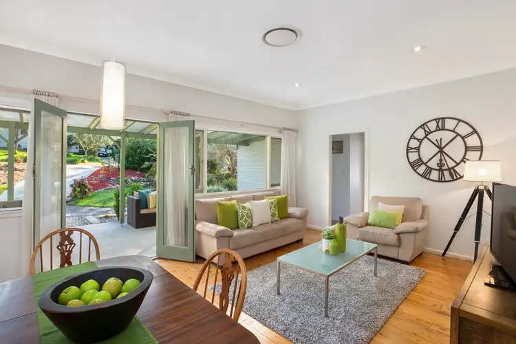 25 Ferndale Road, Normanhurst NSW 2076