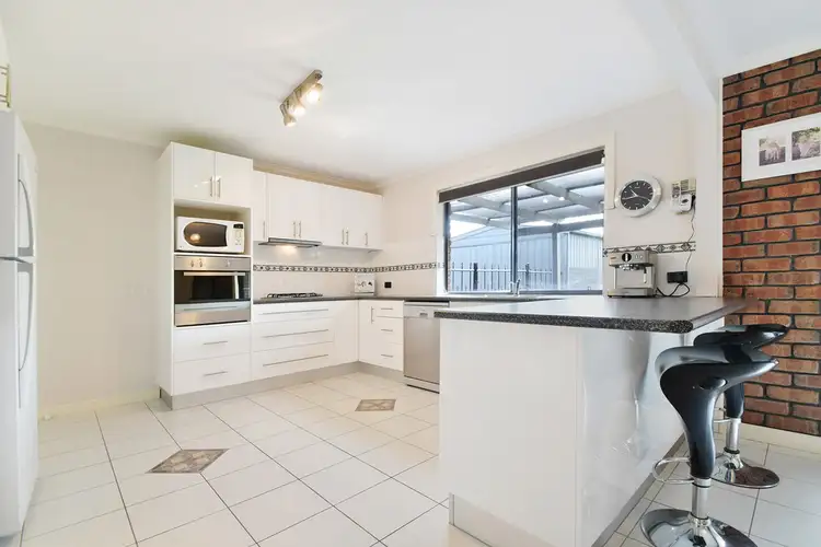 32 Antonia Circuit, Hallett Cove SA 5158