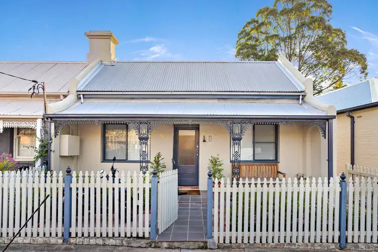 19 Lion Street, Croydon NSW 2132