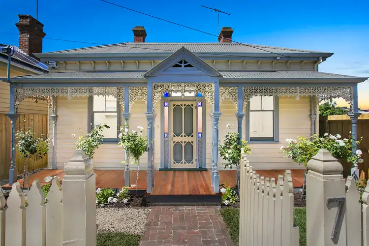 7 Marshall Street
