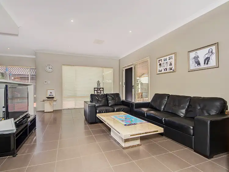 Sixth view of Homely house listing, 20 Astrolabe Way, Swan View WA 6056