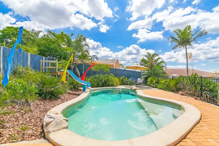 7 Clayton drive, Edens Landing QLD 4207