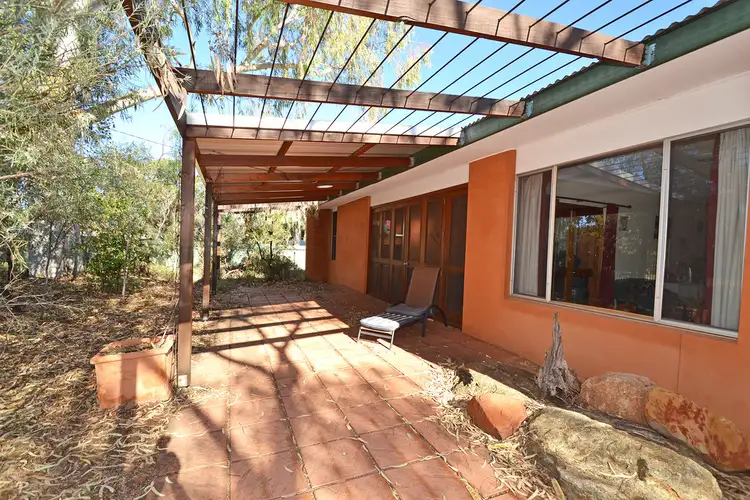 16 Giles Street, East Side NT 870