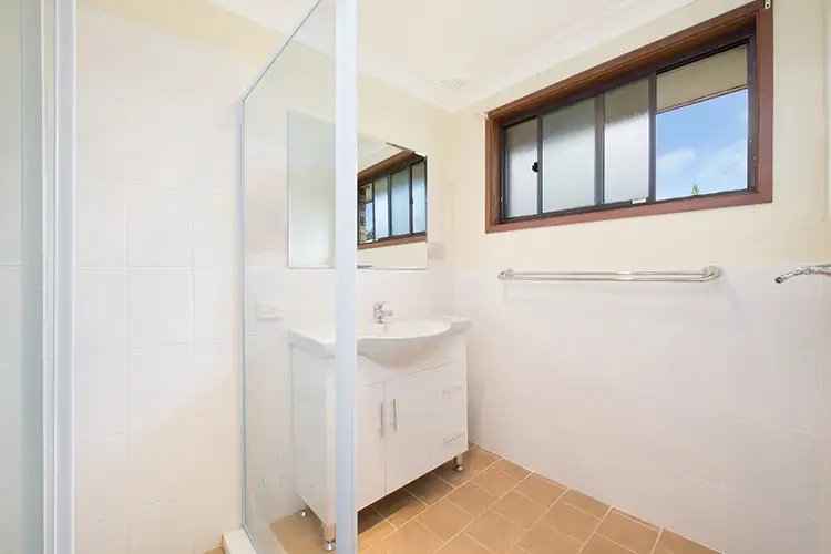 Fourth view of Homely villa listing, 4/4 Bundy Close, Macquarie Fields NSW 2564