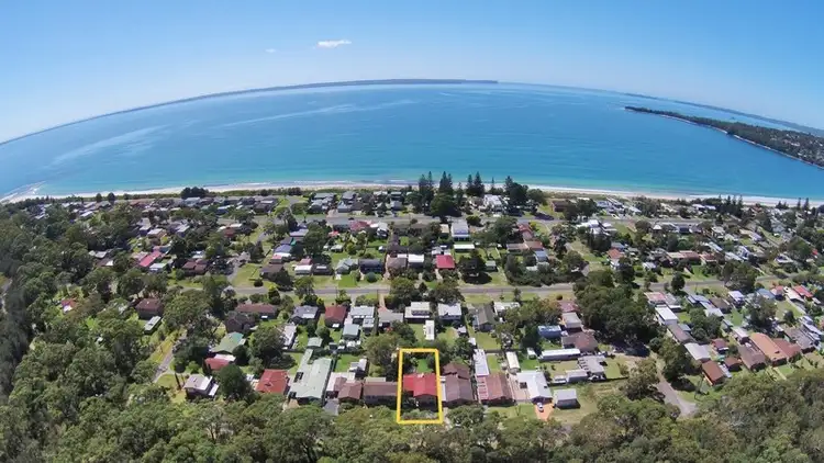 Main view of Homely house listing, 10 Woden Street, Vincentia NSW 2540
