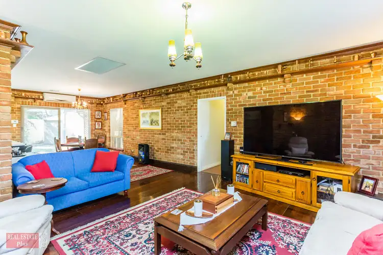Second view of Homely house listing, 6 Lemon Court, High Wycombe WA 6057