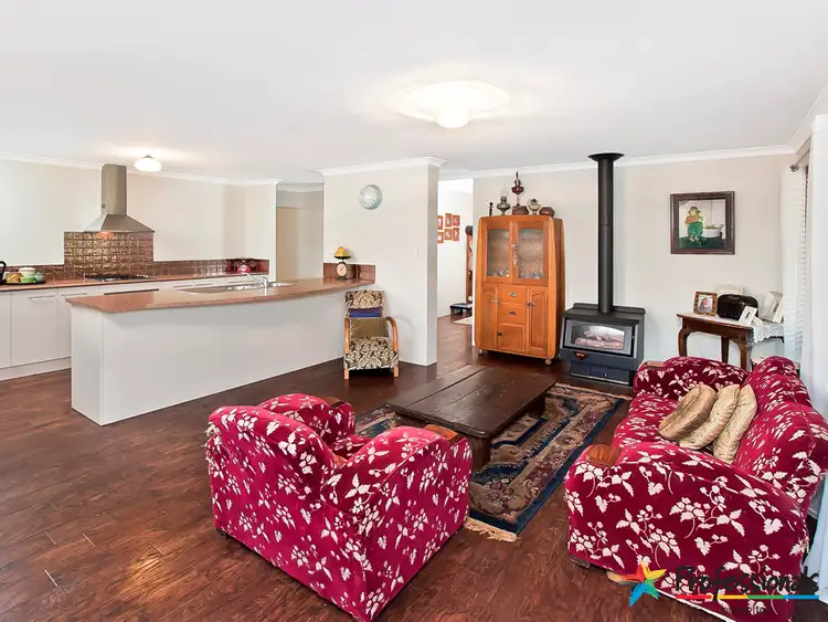 Third view of Homely house listing, 8 Clematis Way, Broadwater WA 6280